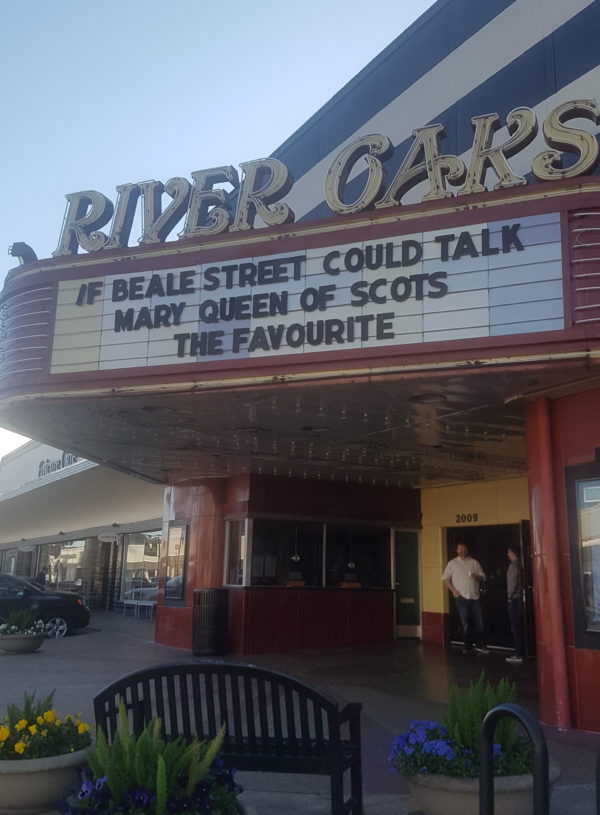 Houston – River Oaks Theatre